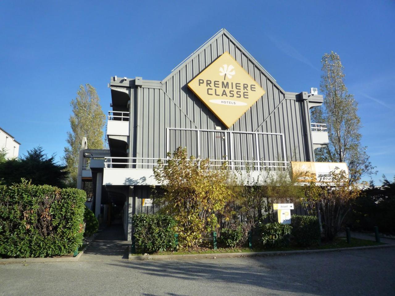 Première Classe Valence Sud 3*